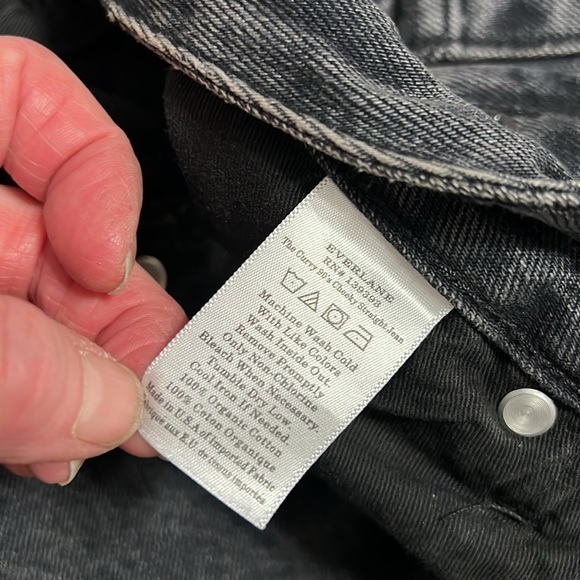 NWT Everlane The 90’s Curvy Cheeky Jeans in Washed Black Size 27 - Picture 11 of 16